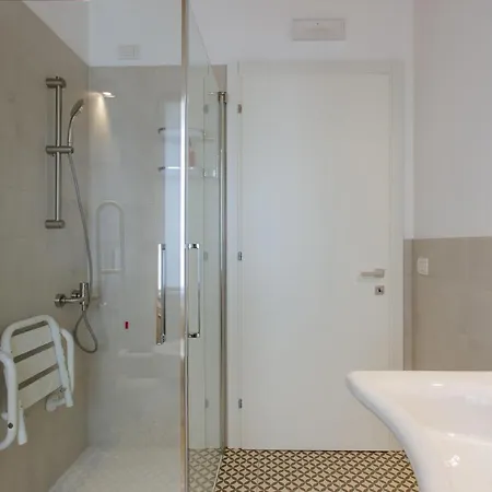 Dadi 1 Hotel 3*